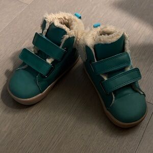 Tenlittle furry high tops in green